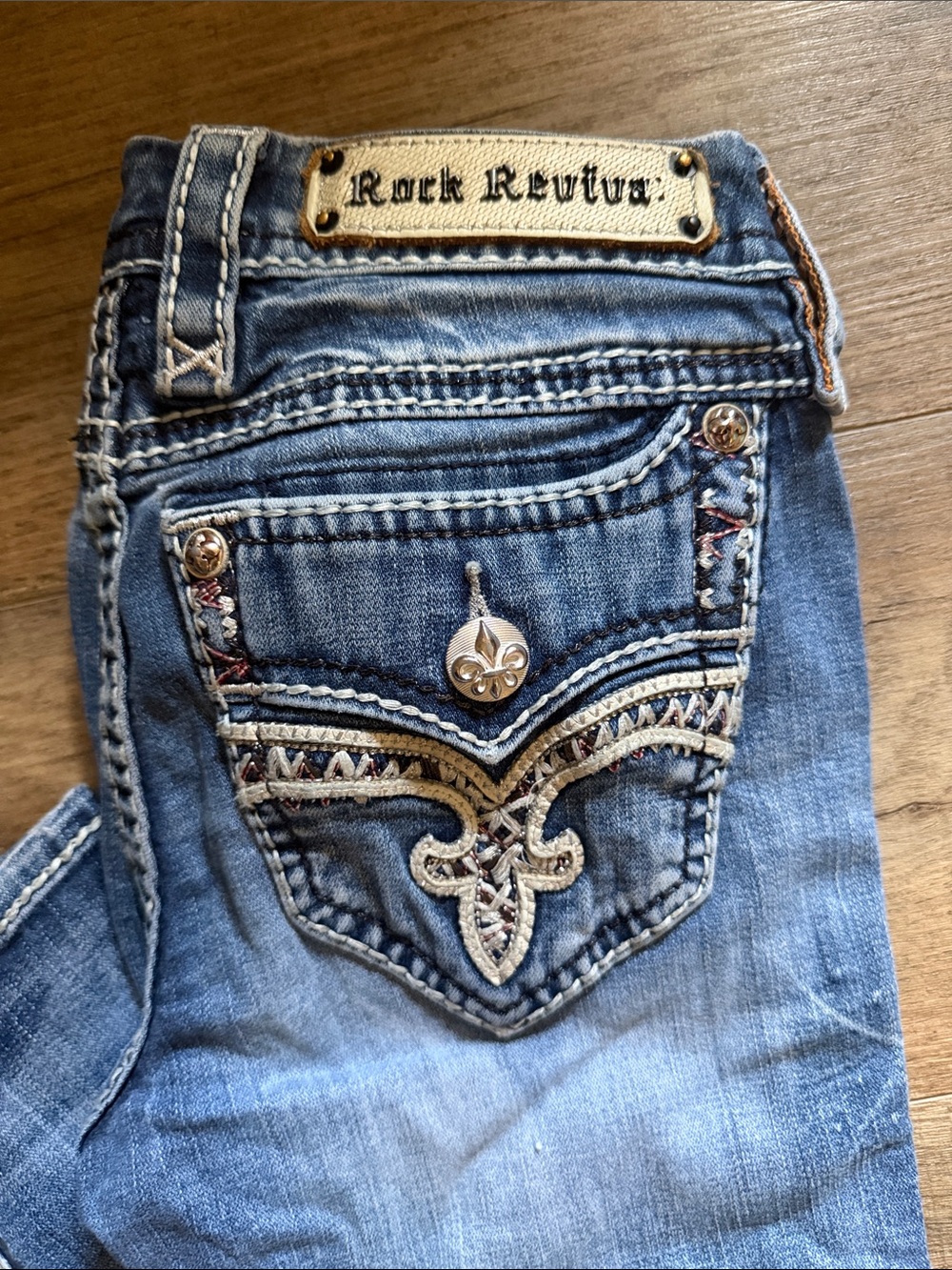 Rock Revival Women's Medium Blue Skinny Marian size 26